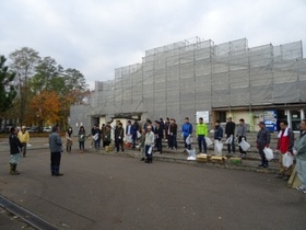 大勢の方が北光公園に集まりました