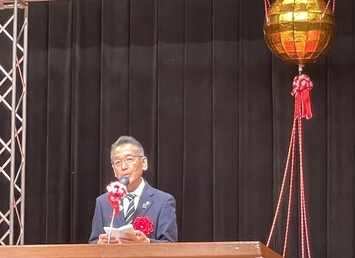 西城三笠市長