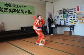 祝舞「扇かざして」佐藤妙子さん