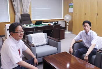 総務省黒田総務審議官