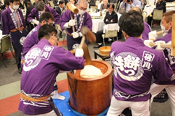 街頭餅搗き